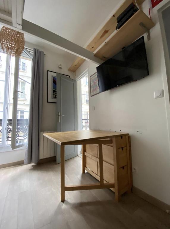 Zdjęcie z galerii obiektu Appartement situé a proximité des Galeries Lafayette et de l'Opéra Garnier w Paryżu