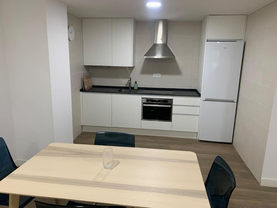 Kuchyňa alebo kuchynka v ubytovaní Apartamento Central E