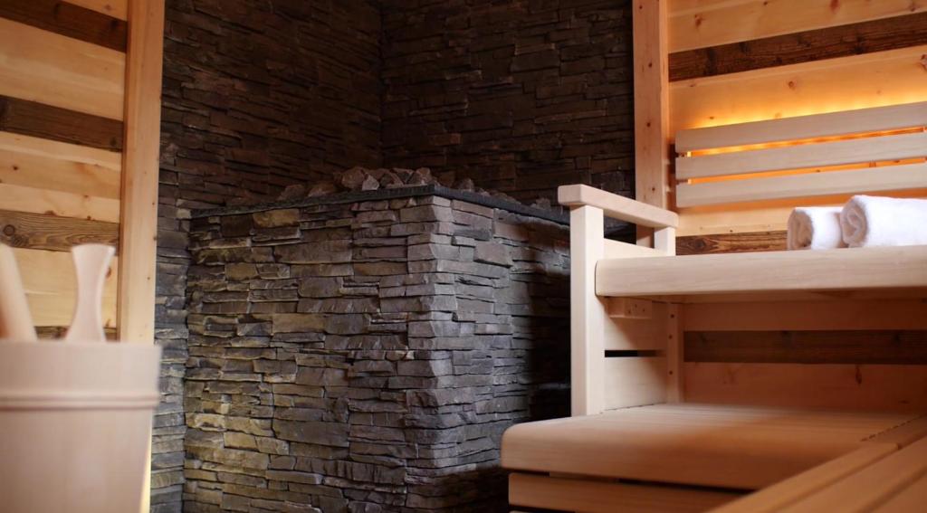 Postel nebo postele na pokoji v ubytování Hotel Blaue Gams ***S