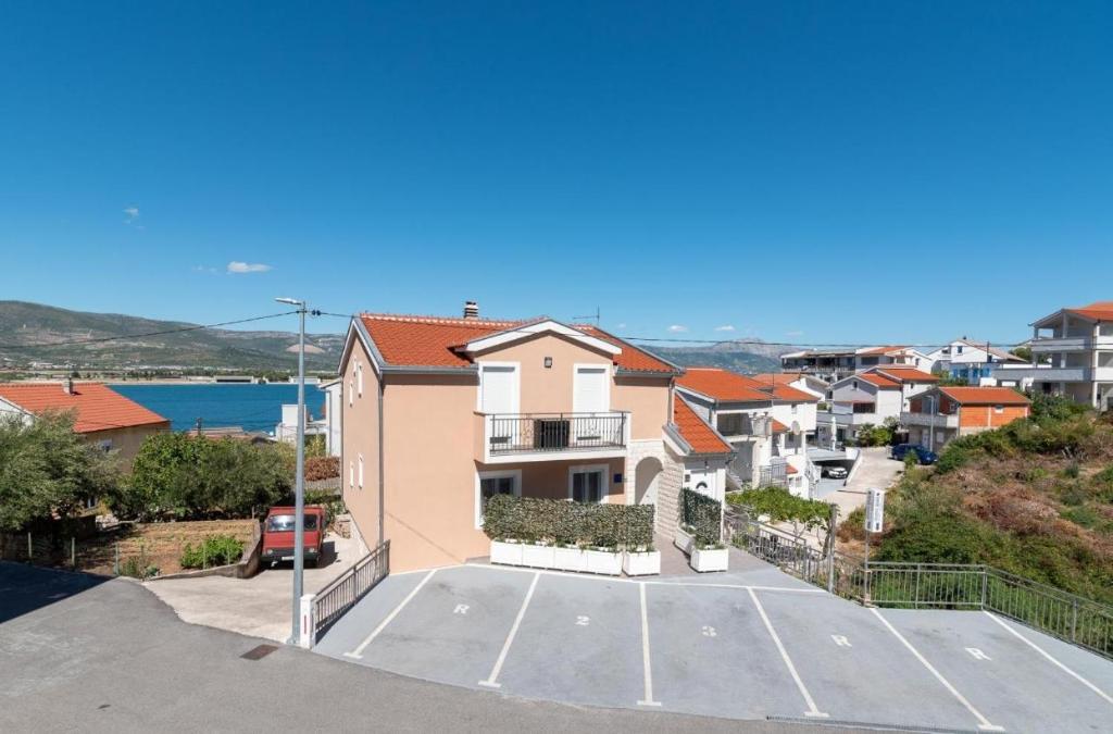 Studio apartment in Mastrinka with loggia, air conditioning, WiFi 5159-2