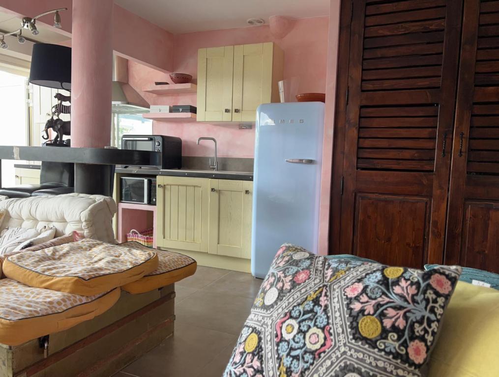 Kuchyňa alebo kuchynka v ubytovaní Villa Luxe Port Nature 1 Jasmine