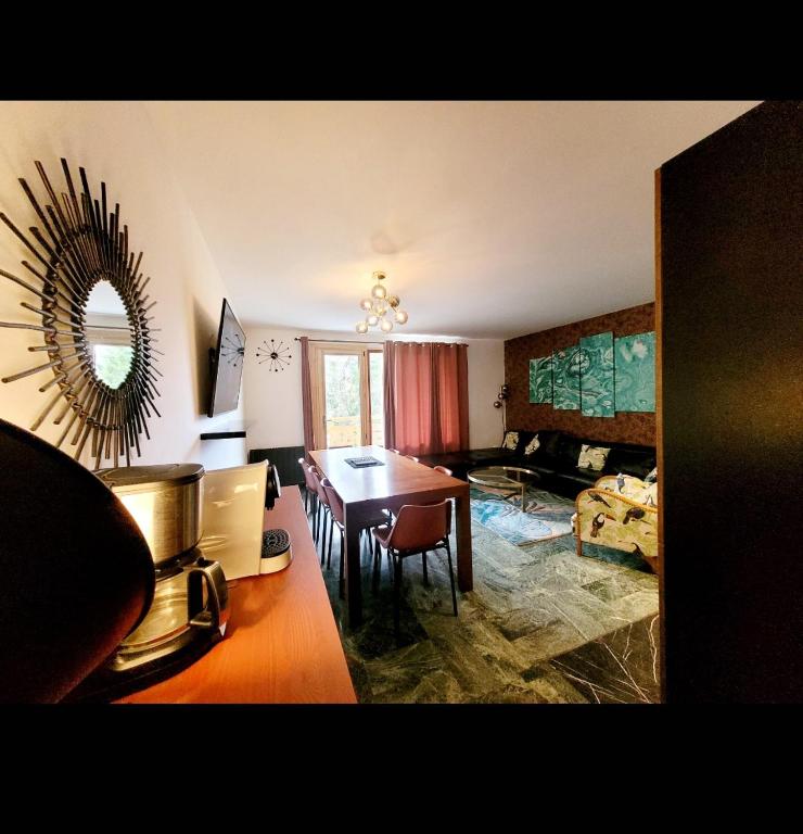 Fotografie z fotogalerie ubytování CENTRE 10mn Pied pistes et JANDRI 3S VUE MUZELLE 8 pers Wifi v destinaci Les Deux Alpes