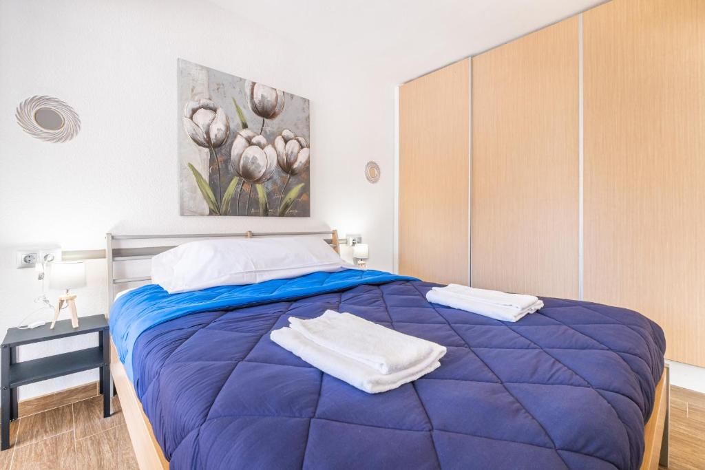 Postel nebo postele na pokoji v ubytování Loix Mar Apartment 2-F Levante Beach