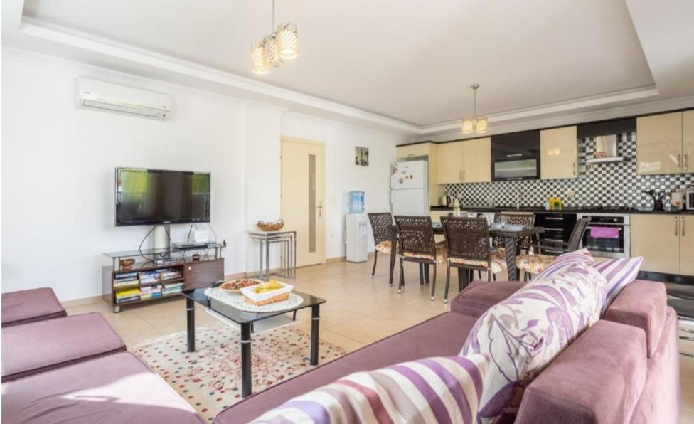 Kuchyň nebo kuchyňský kout v ubytování Villa Canberk