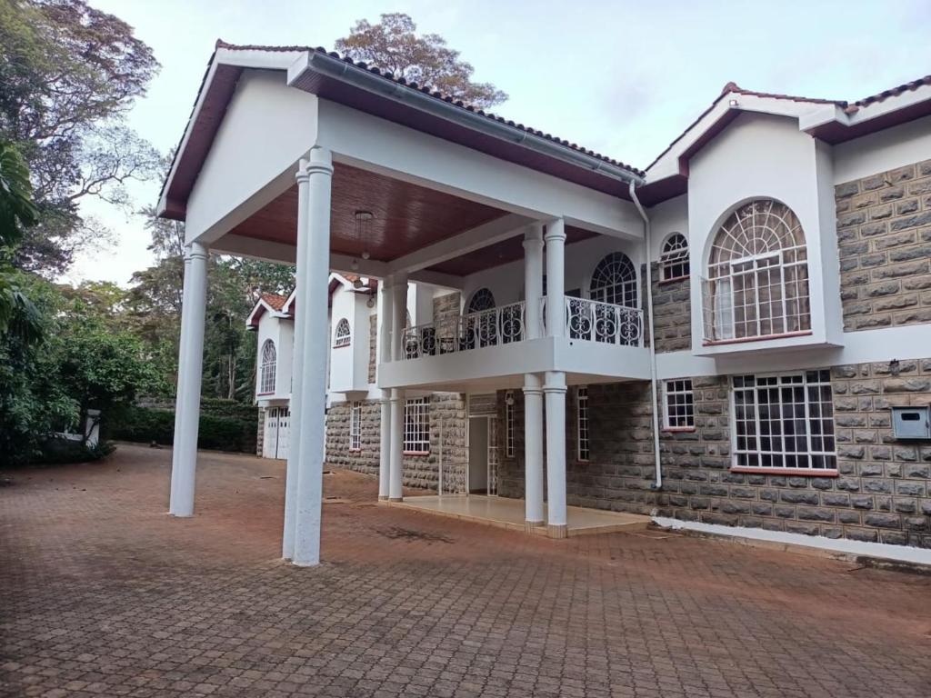 Villa Family home in Karen Nairobi (Kenya Nairobi)