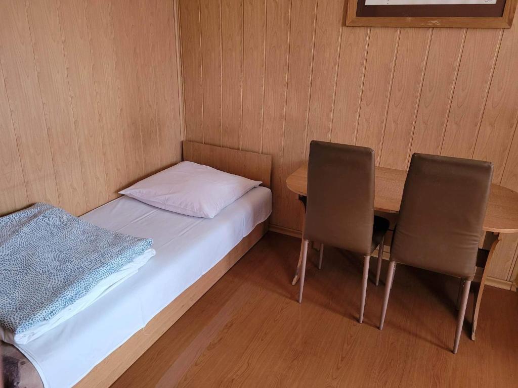 ZAJAZD KANSAS - Chambre Triple Confort
