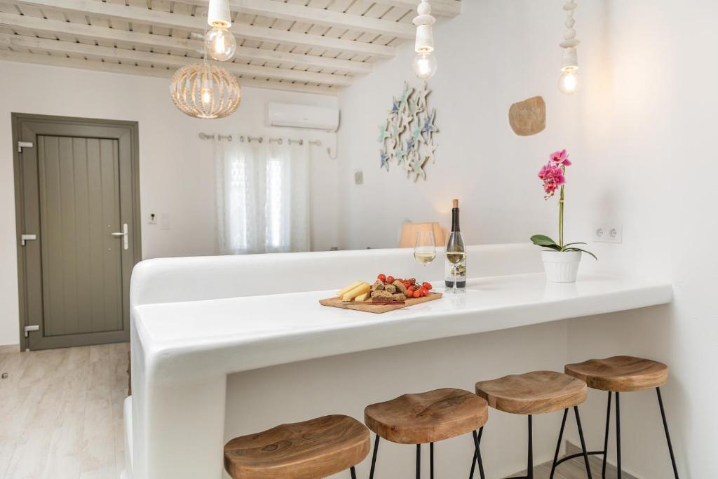 Nápoje v ubytování En Lefko boutique house