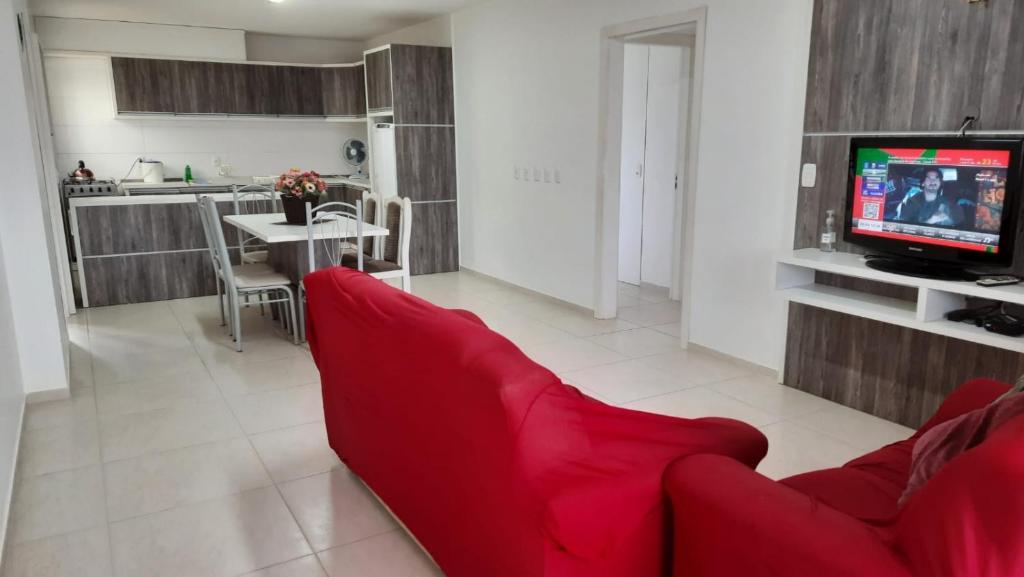 Зона вітальні в Apartamento Areias Brancas - 202