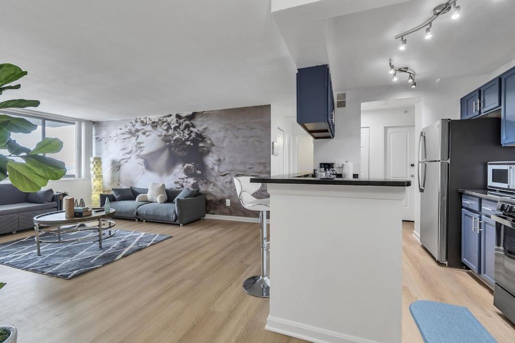 5 STAR APT, Towson (updated prices 2024)