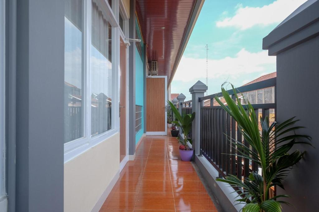 Fotografie z fotogalerie ubytování Sans Hotel Kumbang Yogyakarta by RedDoorz v destinaci Yogyakarta