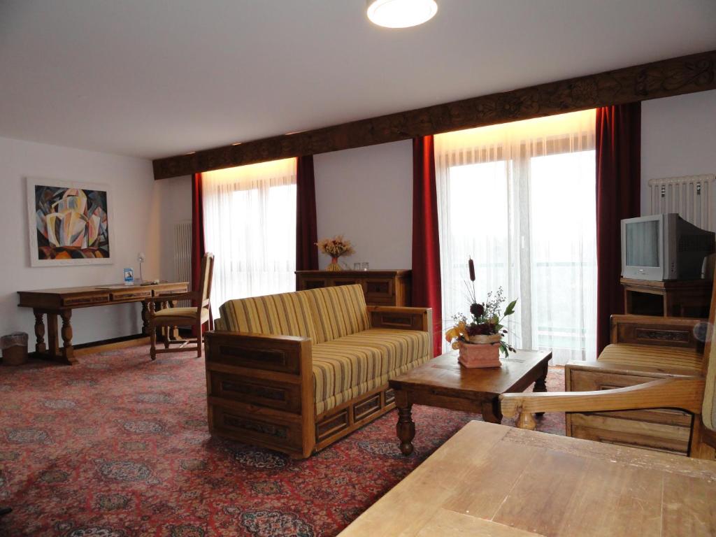 Posezení v ubytování Solitaire Hotel