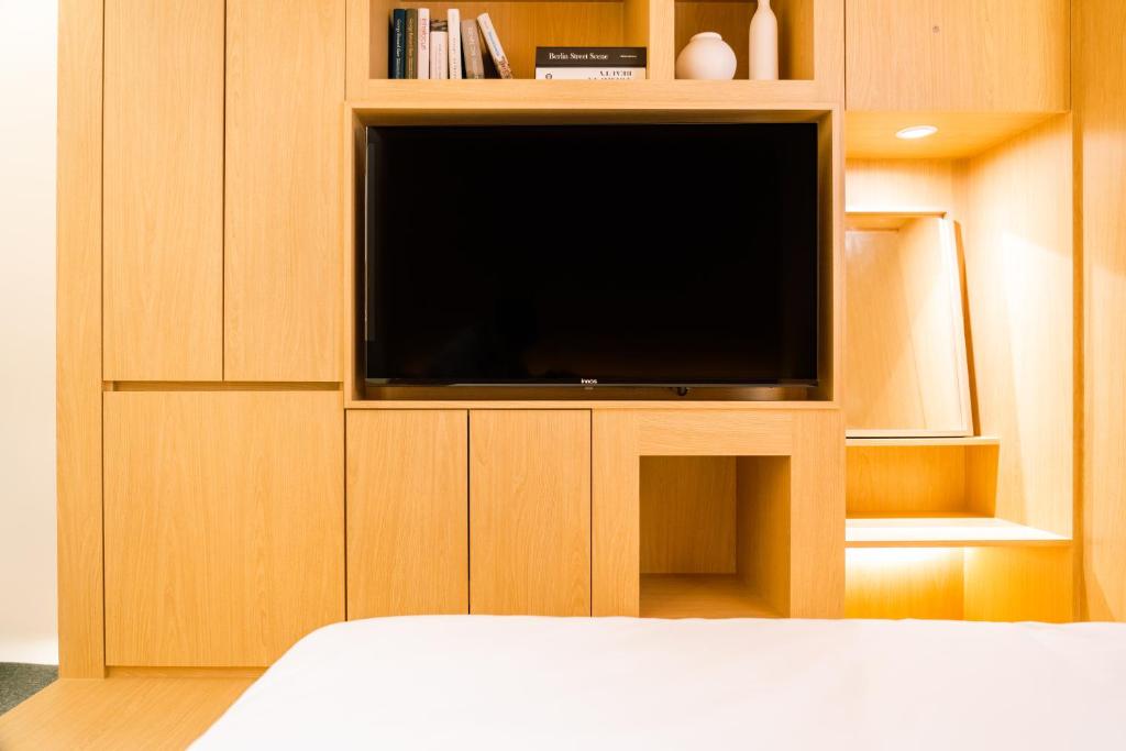 TV a/nebo společenská místnost v ubytování Y Collection by Unboundi Gyeongju