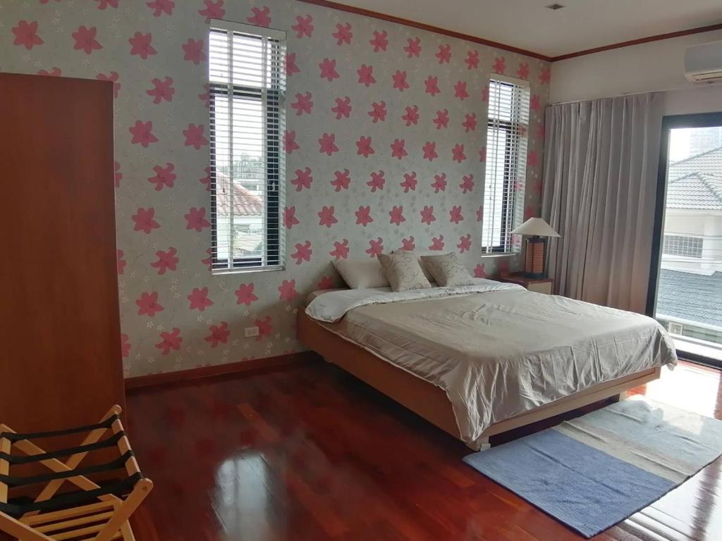 AP HOUSE - Quarto Duplo Com Casa De Banho Privada