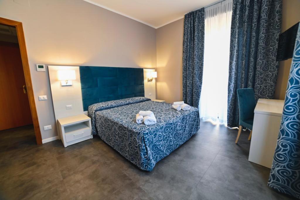 Albergo MP Noli - Double Or Twin Room With Sea View