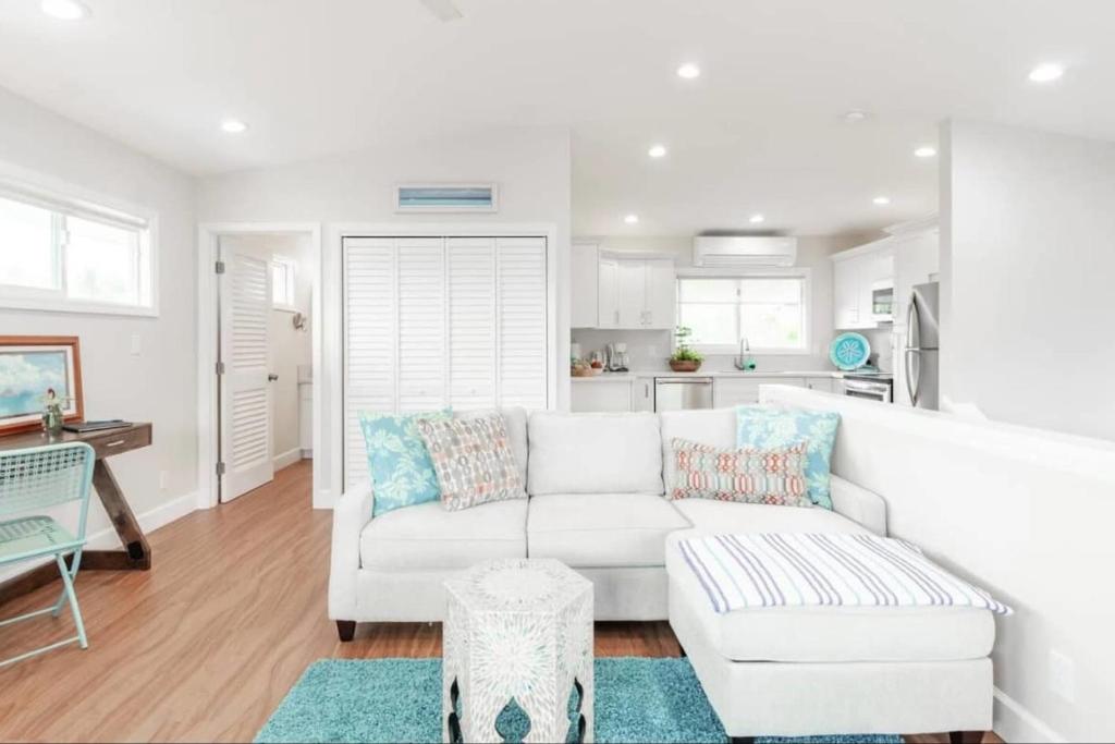 Ko'olau Escape on Kaneohe Bay Private Guest Suite with Full Kitchen ...