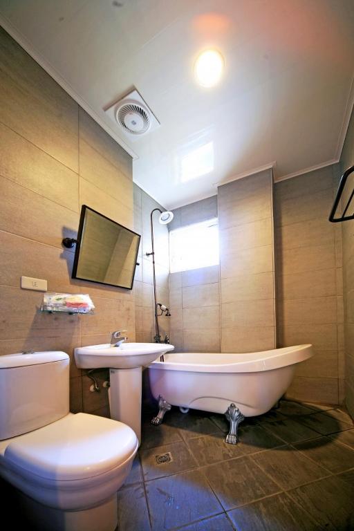 Dream Forest Villa - Chambre Reine Avec Balcon