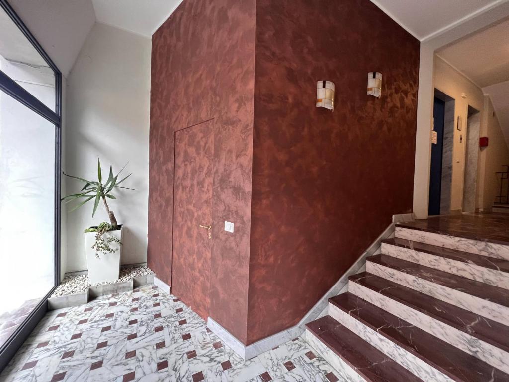 Zdjęcie z galerii obiektu VAL DI SOLE 19-III piano- VISTA MARE- VISTA COLLINA-WIFI 100MG-ARIA CONDIZIONATA IN TUTTE LE STANZE -L'APPARTAMENTO E' STATO COMPLETAMENTE RINNOVATO NEL 2023 w Rapallo