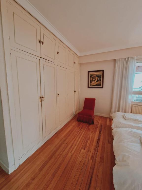 Postel nebo postele na pokoji v ubytování Amplio piso en la playa de 135 m2 con garaje