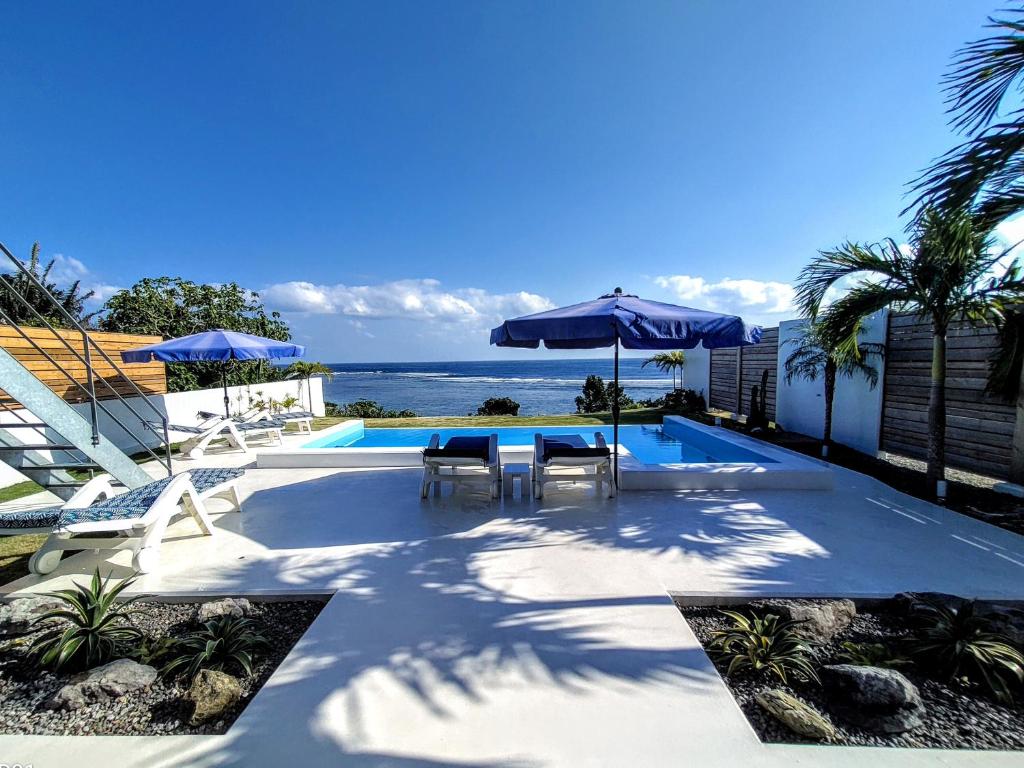 Bazén v ubytování Ocean View Ishigaki Sora and Umi nebo v jeho okolí