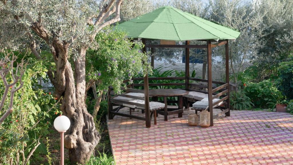 Zahrada ubytování Emerald Hotel Leros