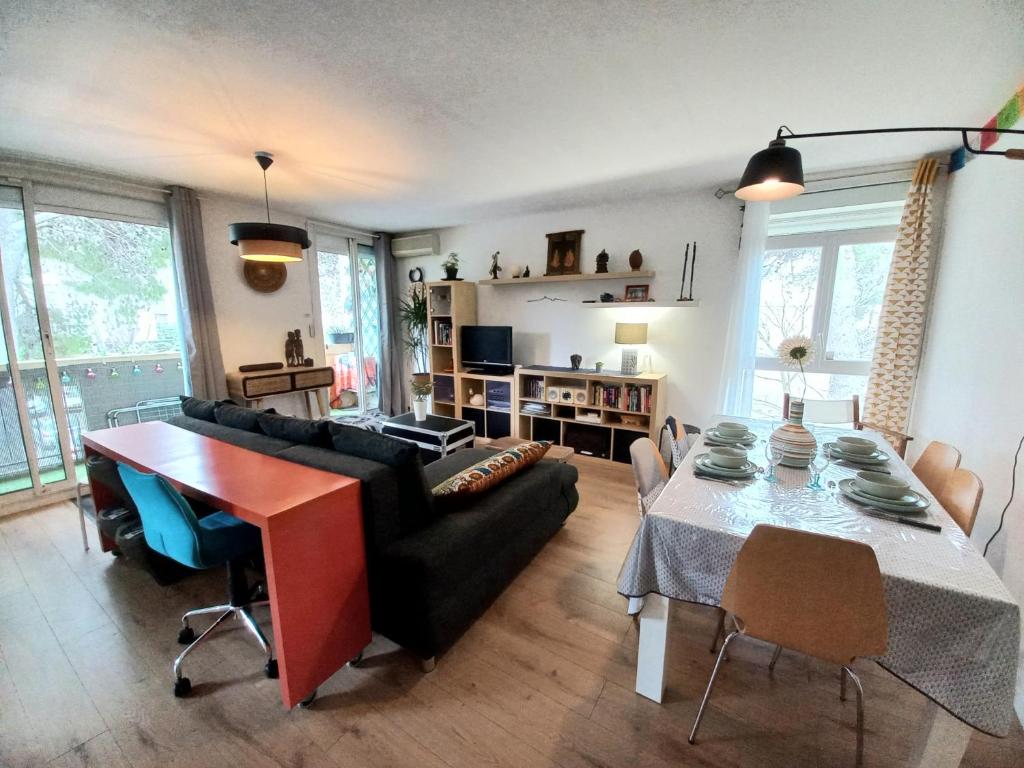 Photo de la galerie de l'établissement Marseille entre plage et calanques chez Steph, à Marseille