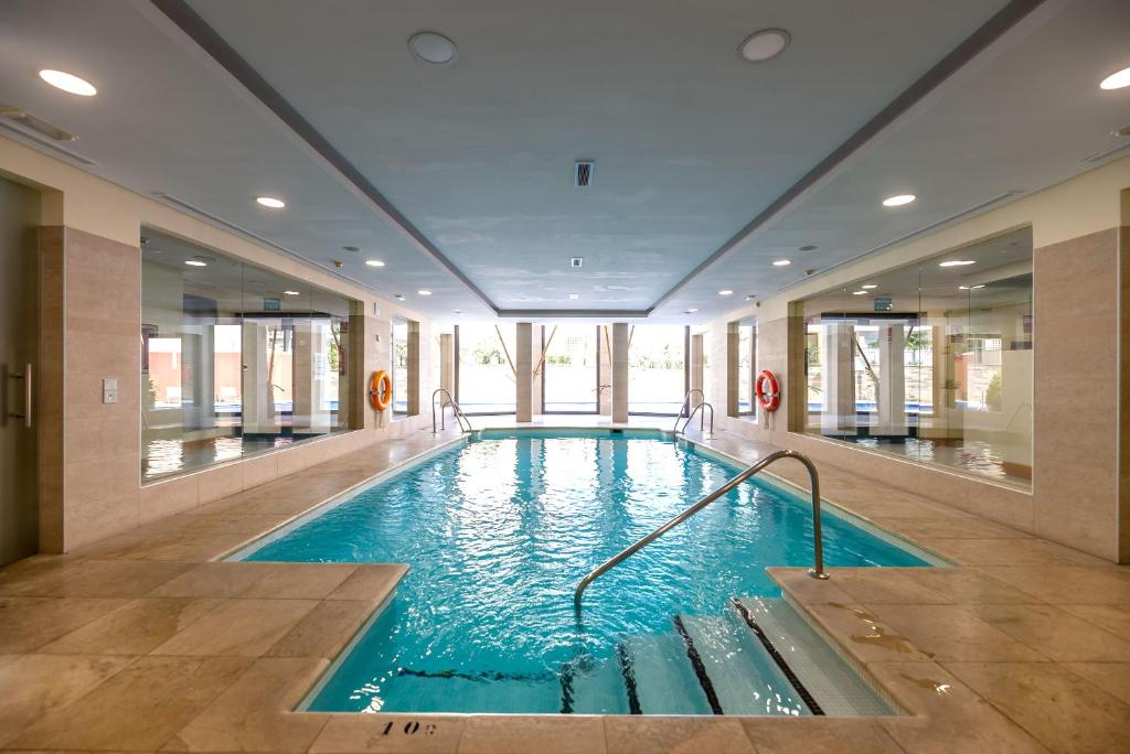 Bazén v ubytovaní Marbella Luxury Penthouse alebo v jeho blízkosti