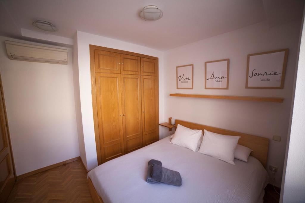 Postel nebo postele na pokoji v ubytování Flat with parking in the center of Las Rozas