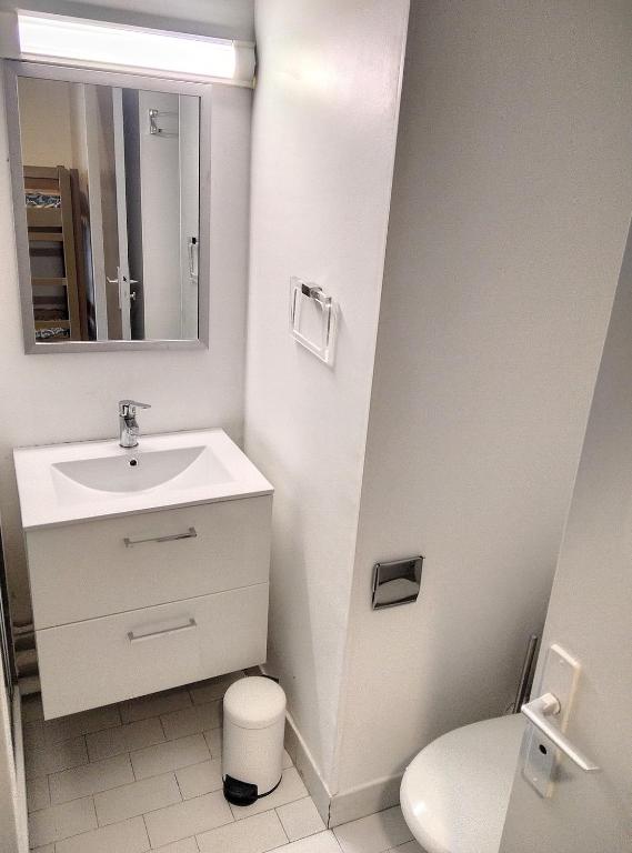 Kúpeľňa v ubytovaní Résidence Graziella studio 506