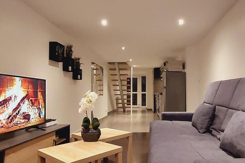 Fotografia z galérie ubytovania Loft/duplex Villeurbanne, Charpennes/Gratte-Ciel v destinácii Villeurbanne