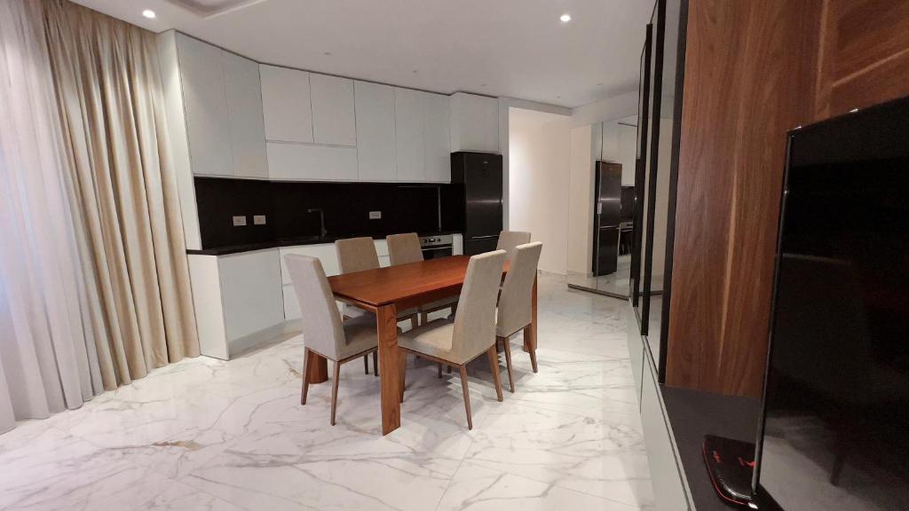 Zeus Tirana Suite Deluxe - Image 9