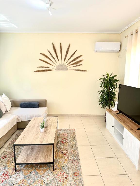 Bohem Apartment near Athens Airport - 3