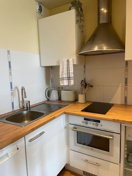 Fotografie z fotogalerie ubytování Appartement avec vue exceptionnelle sur Biarritz v destinaci Biarritz