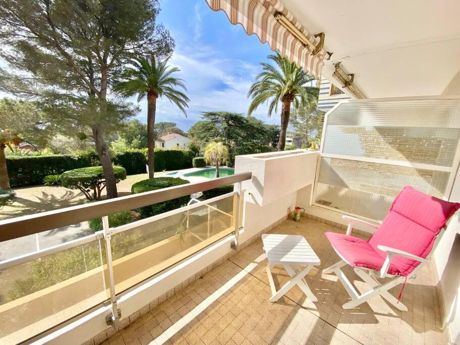 Fotografia z galérie ubytovania La Paisible 4 pax piscine & Mer v destinácii Saint-Raphaël