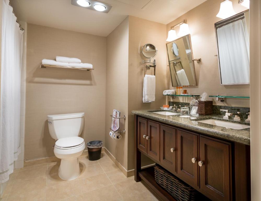 Cupertino Hotel - 