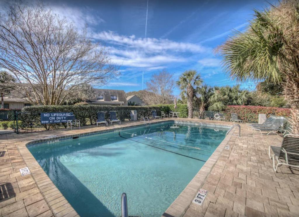 526 Queens Grant, Hilton Head Island (updated prices 2024)