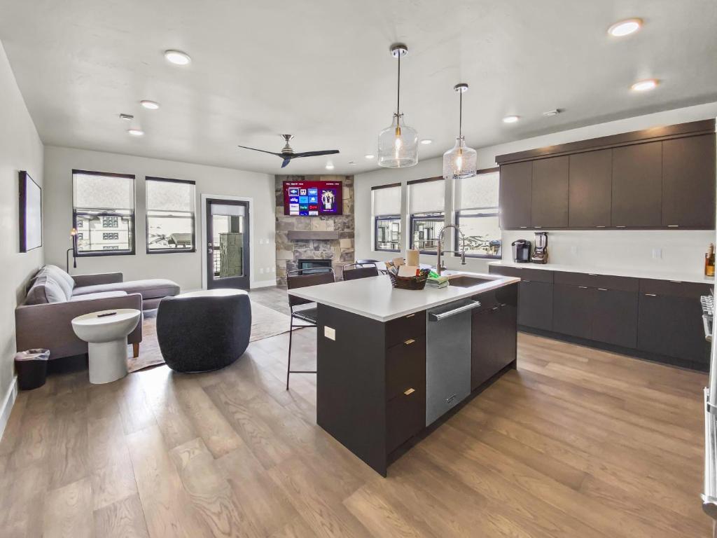 Jordanelle Mountain Paradise 204 condo, Heber City (updated prices 2024)