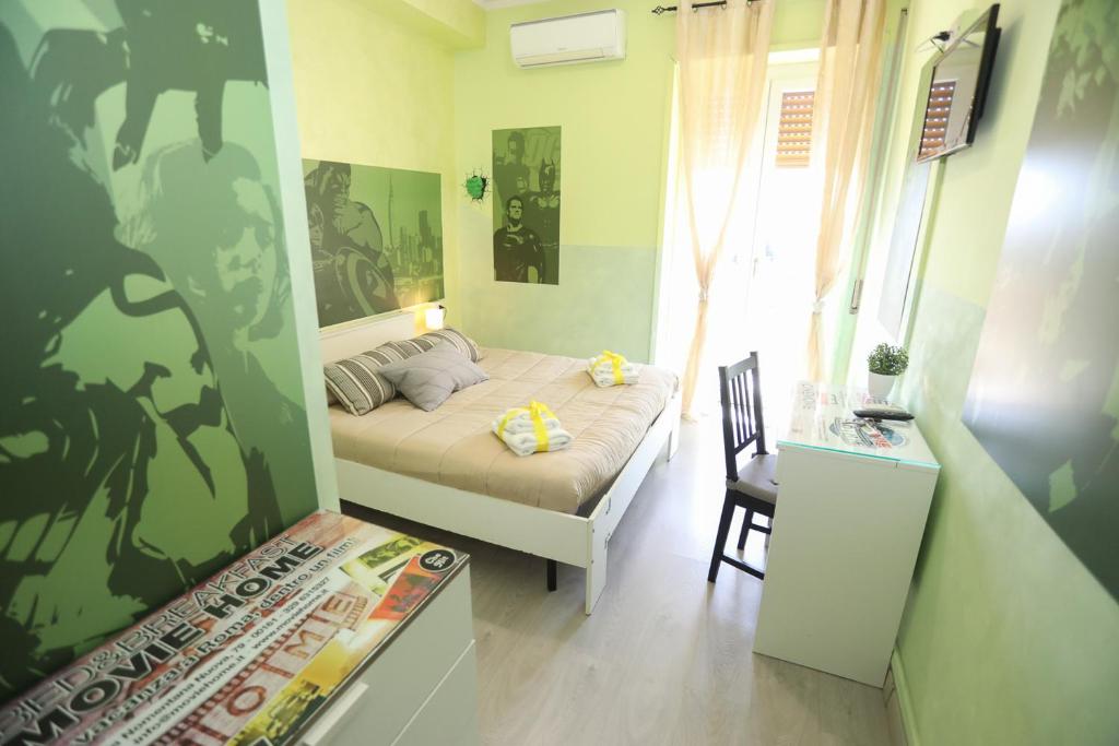 Movie Home Guesthouse - Double Room With Private External Bathroom