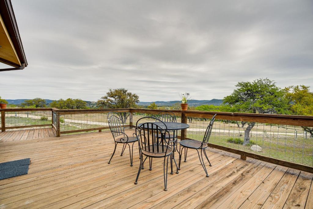 Cozy Medina Vacation Rental in Texas Hill Country, Medina (updated