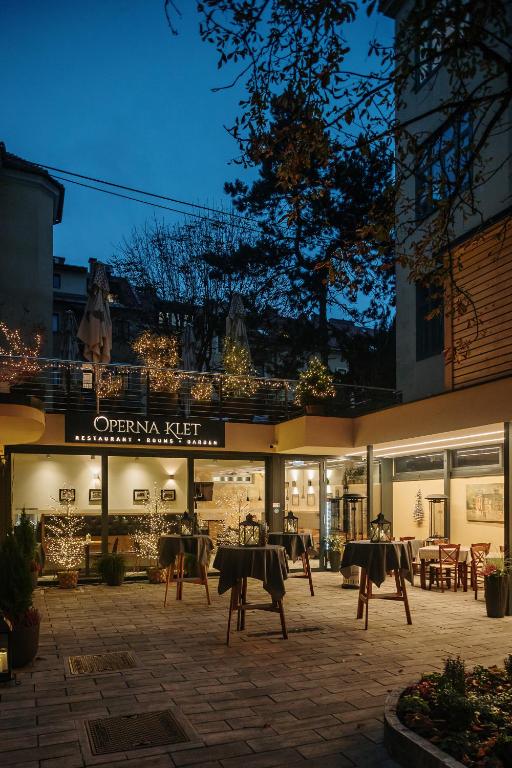 Operna klet Ljubljana - Resim 40