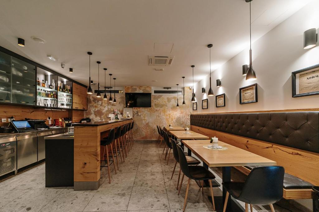 Operna klet Ljubljana - Resim 3