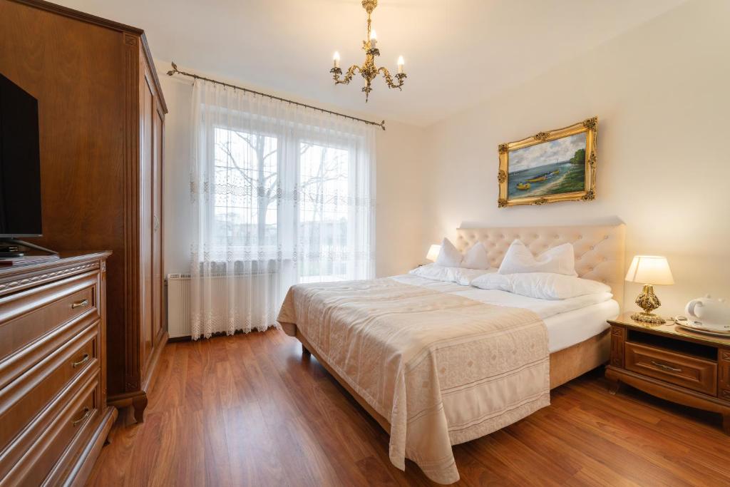 Pensjonat & Restauracja Admirał - 13