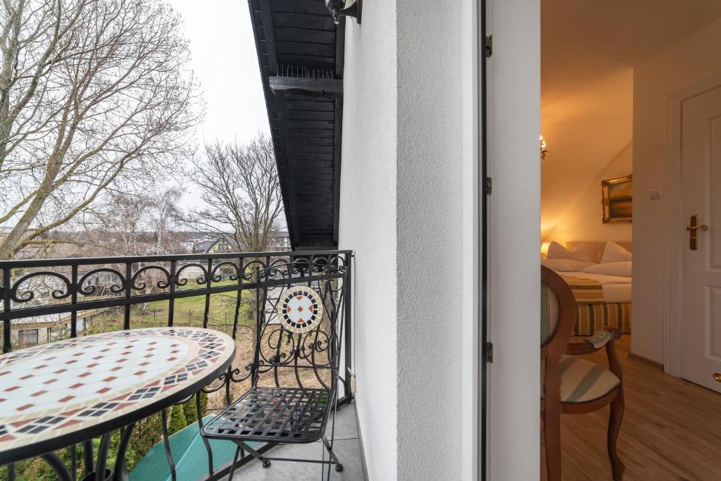 Pensjonat & Restauracja Admirał - 11