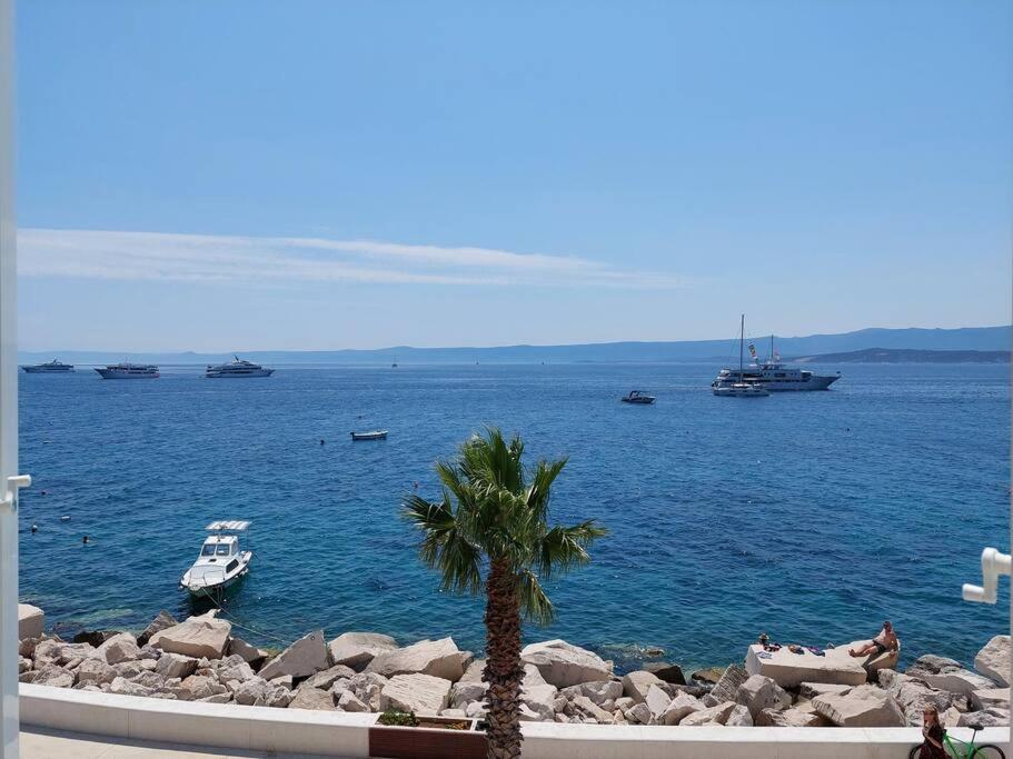 Lucy seafront apartment, Bol Updated 2023 Prices