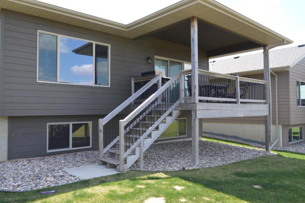 Bridges Bay Vacation Cabin 185, Arnolds Park (updated prices 2024)