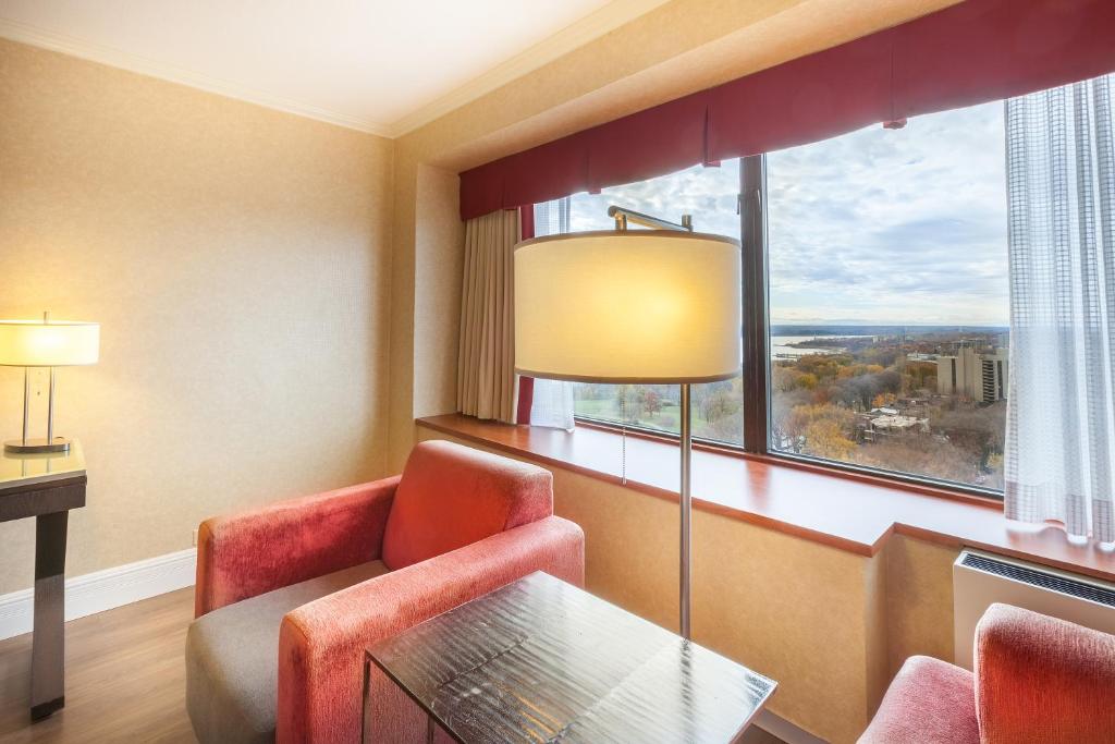 
Standard Double Room with Two Double Beds
