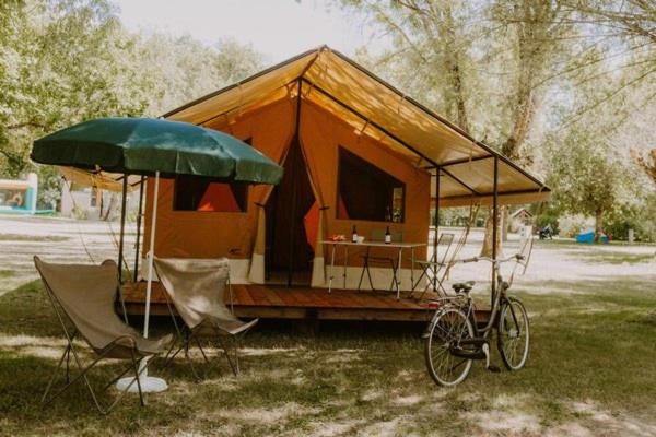 Fotografia z galérie ubytovania Camping Onlycamp Le Sabot v destinácii Azay-le-Rideau