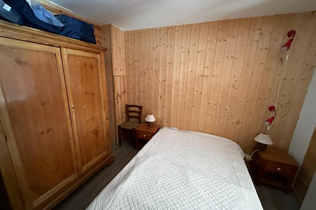Zdjęcie z galerii obiektu Spacious cocoon with garden in La Salle-les-Alpes w mieście La Salle-les-Alpes