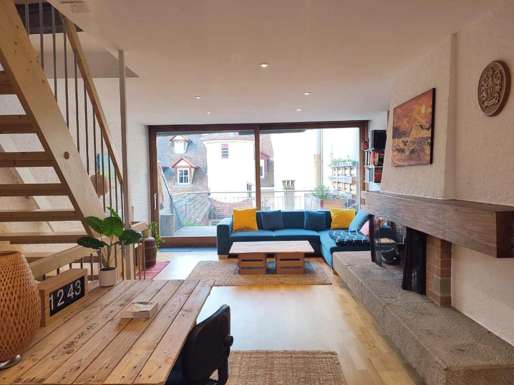 Cozy Penthouse in Bern Center