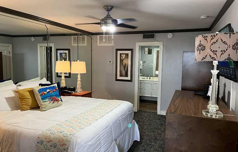 Gaido's Seaside Inn photo