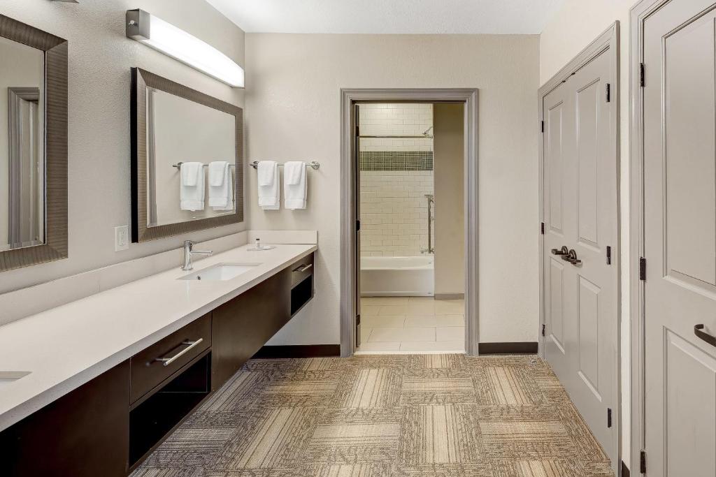 Staybridge Suites Baltimore - Inner Harbor by IHG - Error